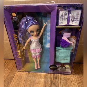 Rainbow High Fantastic Fashion Playset- Violet Willow